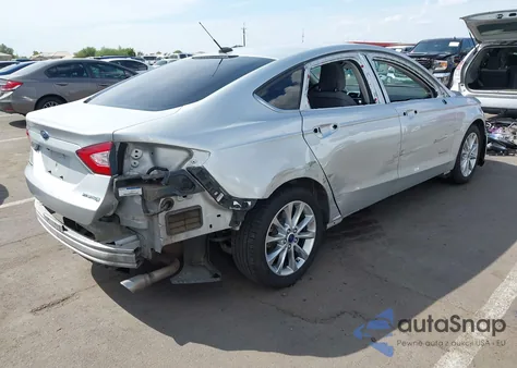 2015 Ford Fusion Hybrid S из США, поврежденный, VIN 3FA6P0UU1FR106345